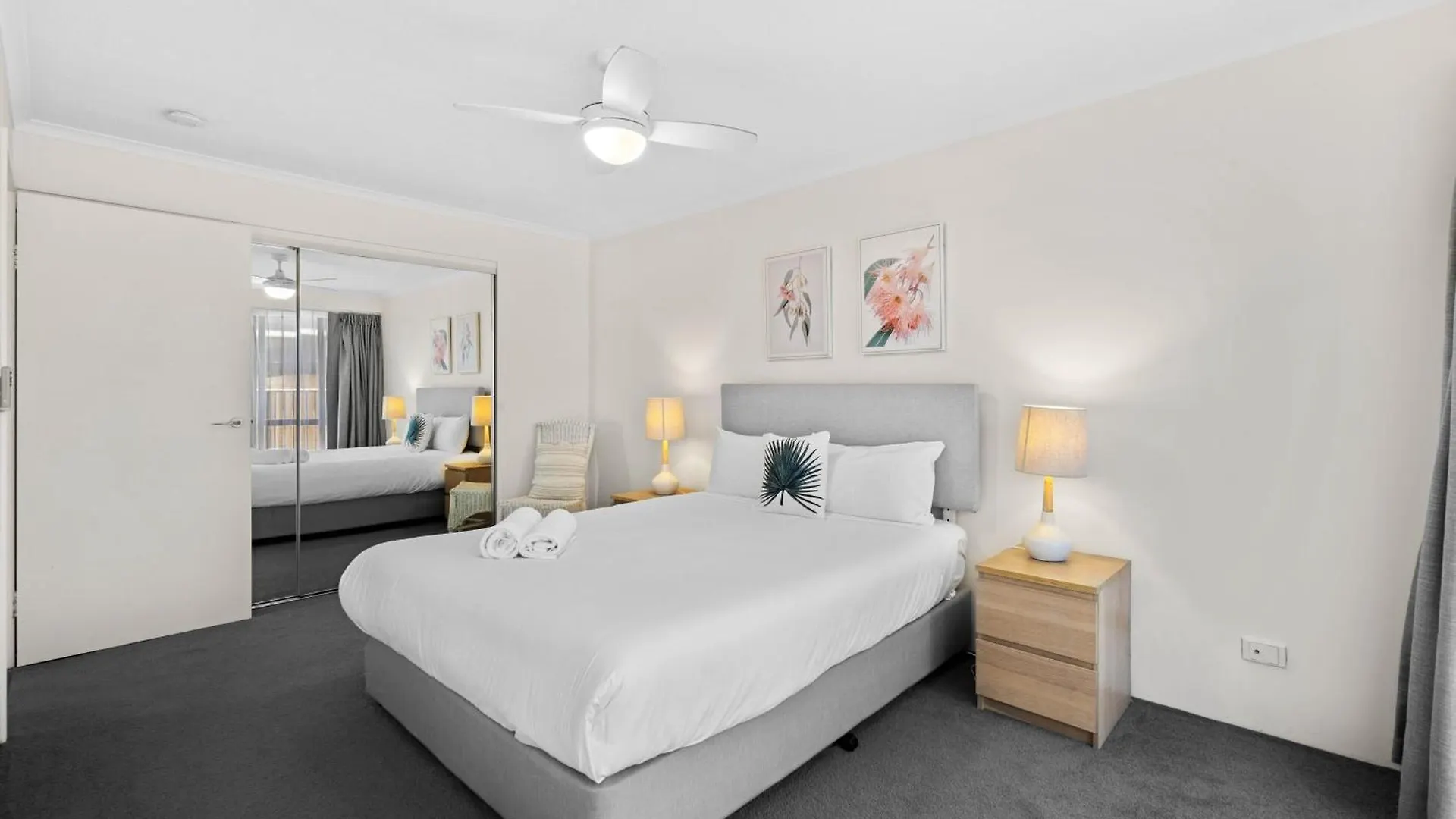 골드코스트 Surfside Court - Hosted By Burleigh Letting 아파트 오스트레일리아