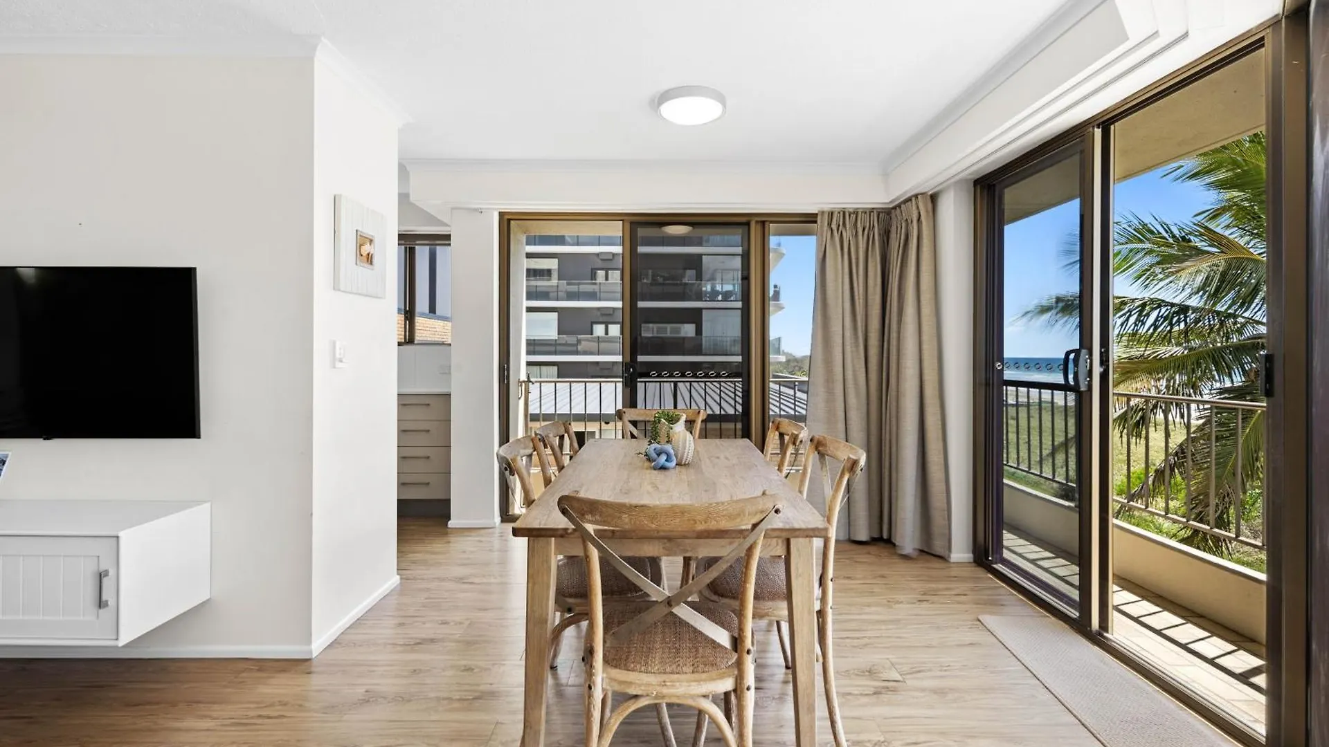 골드코스트 Surfside Court - Hosted By Burleigh Letting 아파트